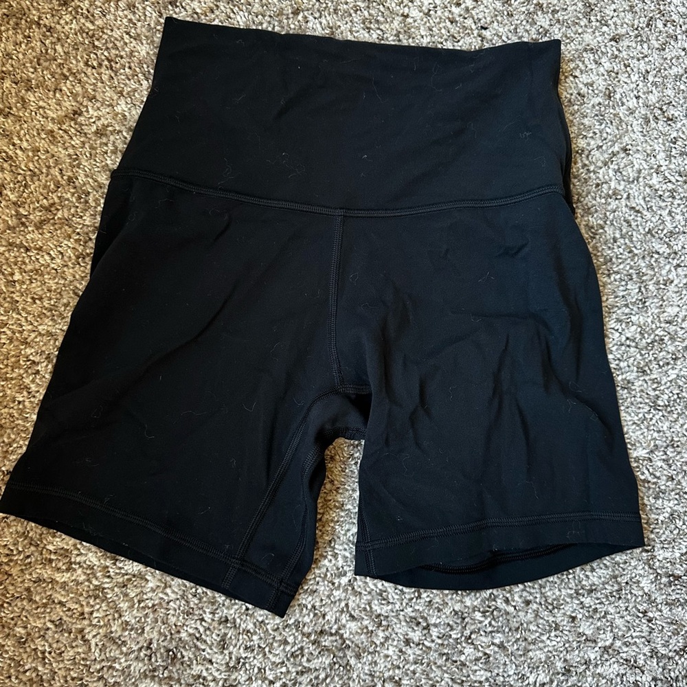 Lululemon Align High Rise Shorts 6inch size 4